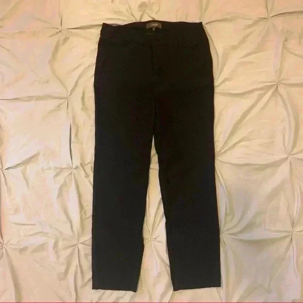 Crosby black stretchy cropped pants